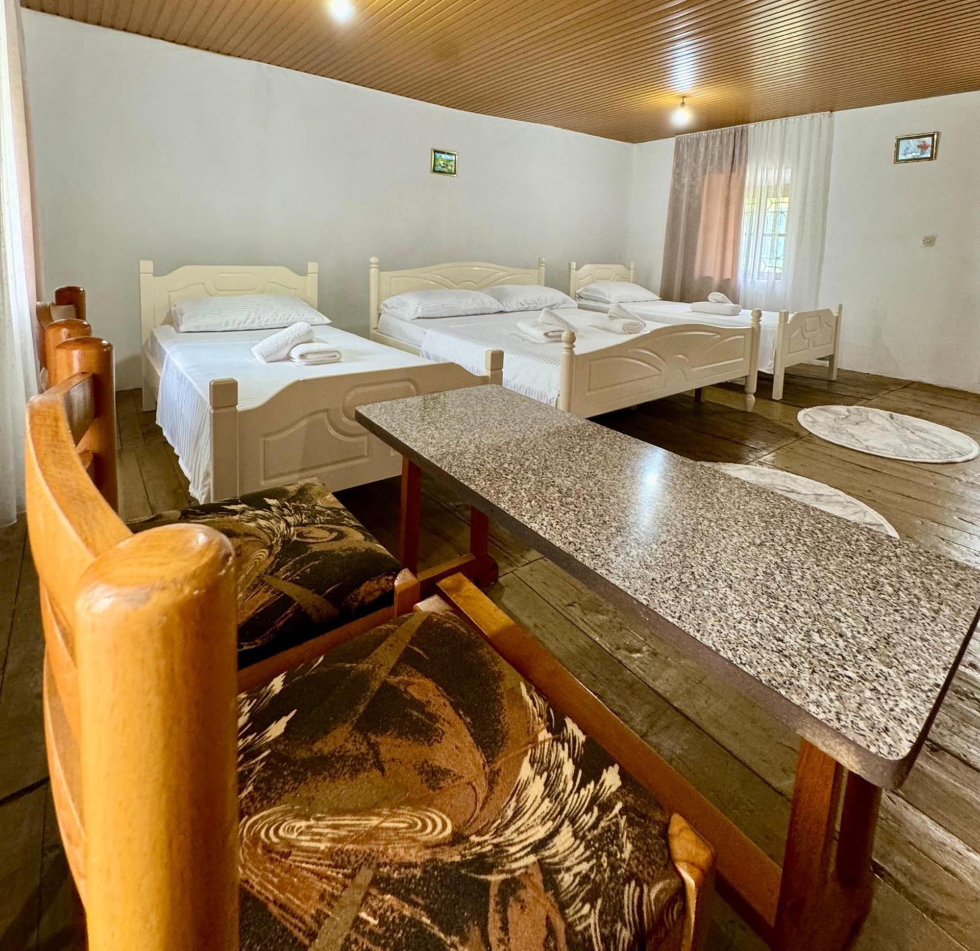 Guest House Noku Koman Εξωτερικό φωτογραφία
